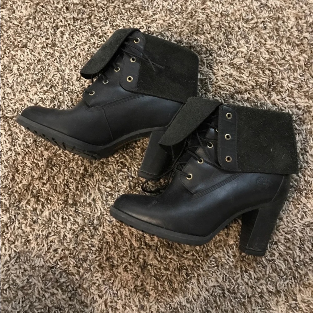 Black timberland boots